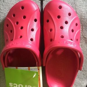 Raspberry crocs! NEWW WITH TAGS!!! Price is firm.